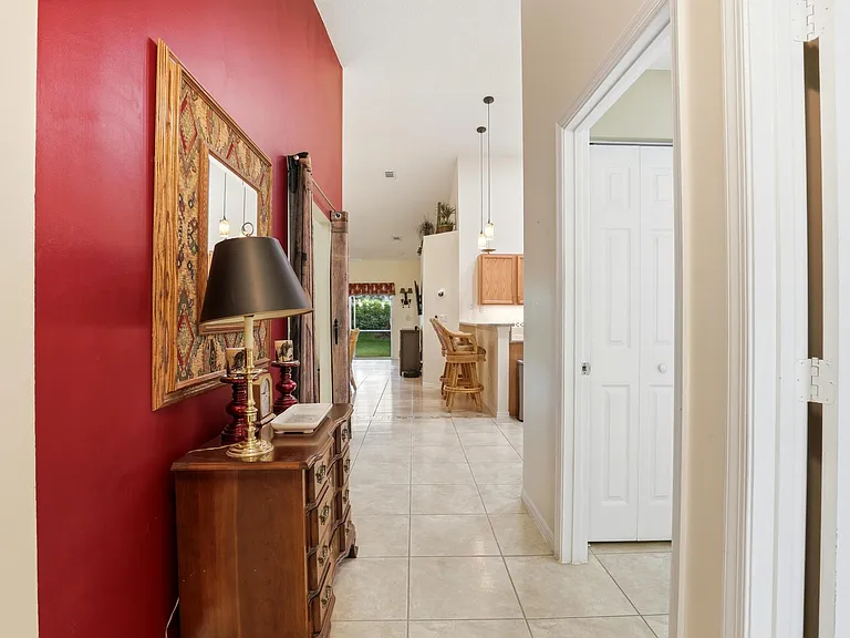 9363 Bridgeport Dr — Photo 5
