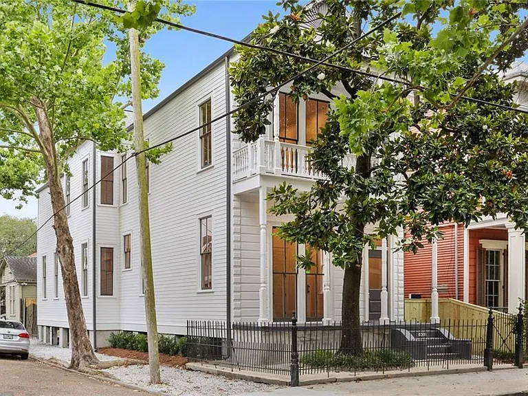 1435 Constance St — Photo 1