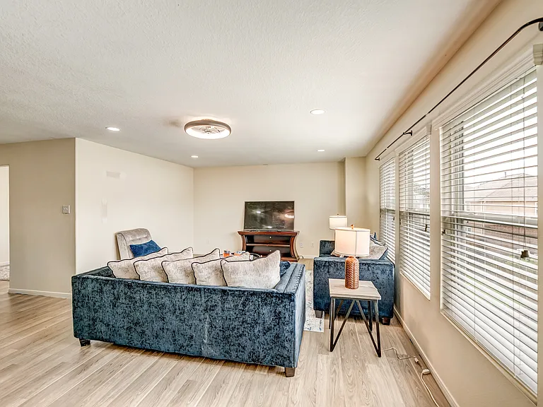 5022 Colony Hurst Trl — Photo 24