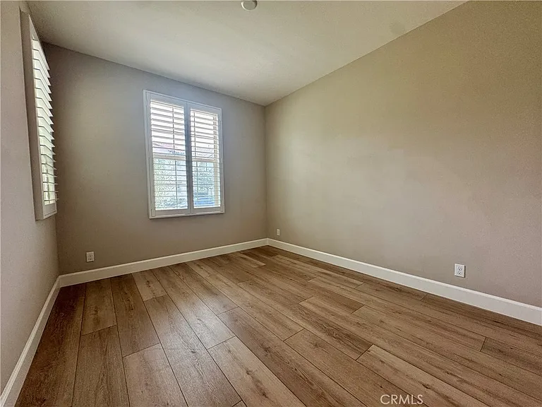 291 Barnes Rd — Photo 9