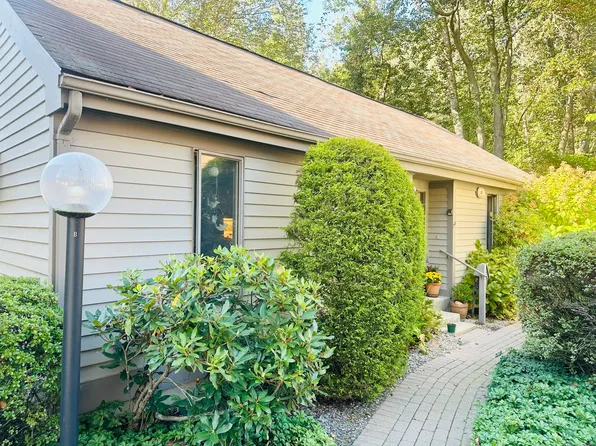 20C Yankee Glen Drive #20C, Madison, CT 06443