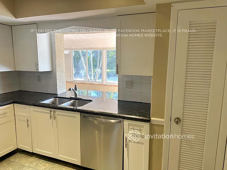 1581 Wyndcliff Dr — Photo 6