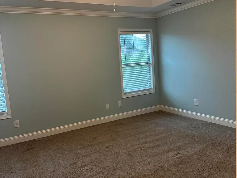 2102 Eureka Way — Photo 9