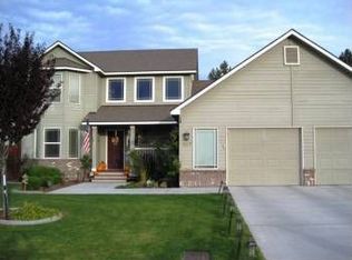 627 S Young Pl, Kennewick, WA 99336