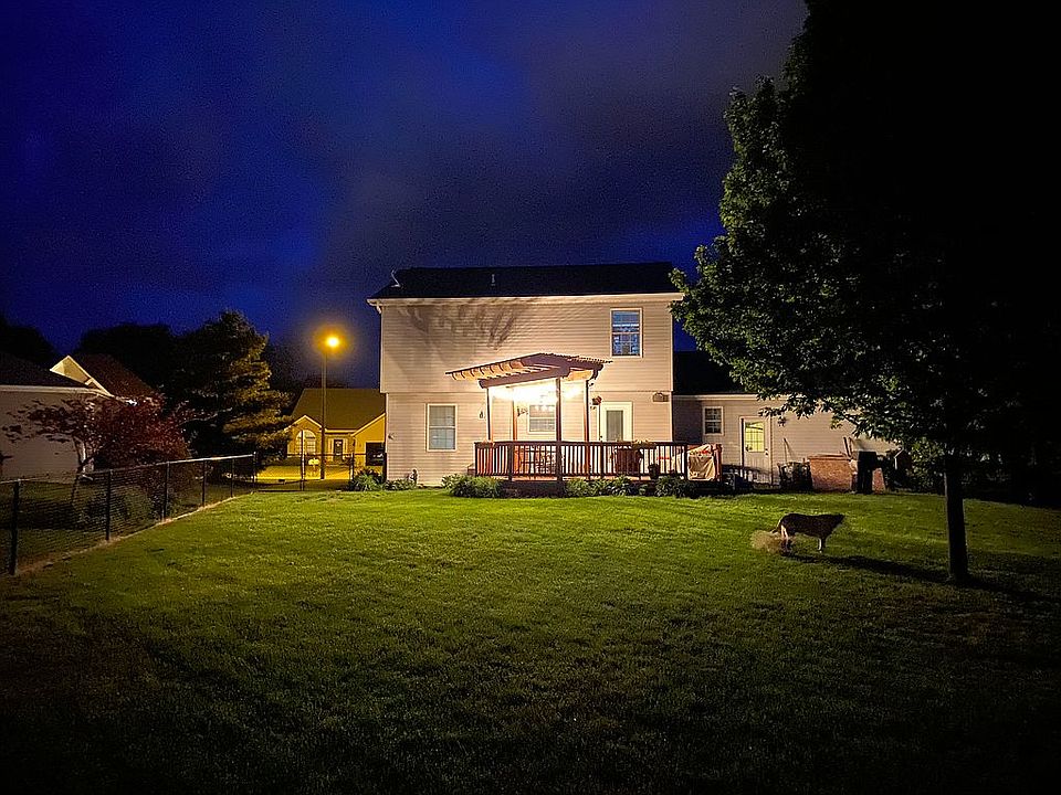 2nd image of 804 S McLean St