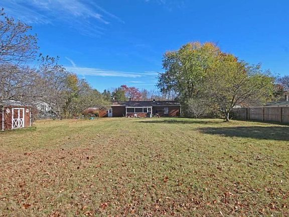 2nd image of 43 Sycamore Dr