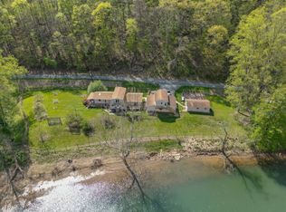 1034 Camp Towles Rd, Grafton, WV 26354