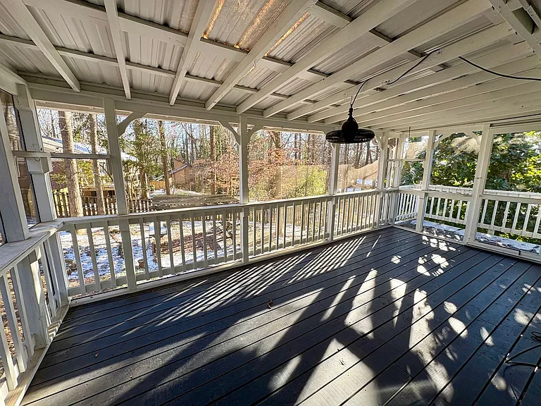 101 Knight Cir — Photo 26