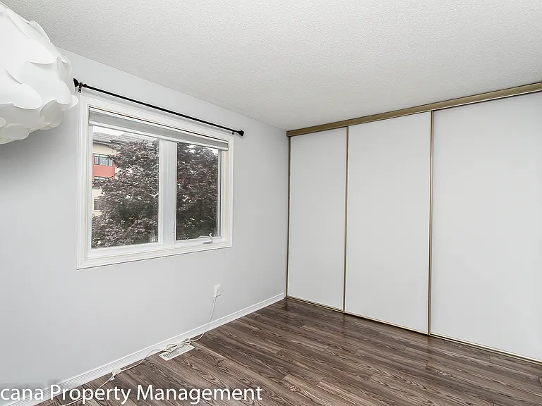 25 Wildpine Ct #1 — Photo 12