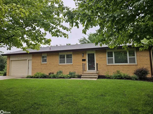 1613 Marcella Heights Dr, Carroll, IA 51401