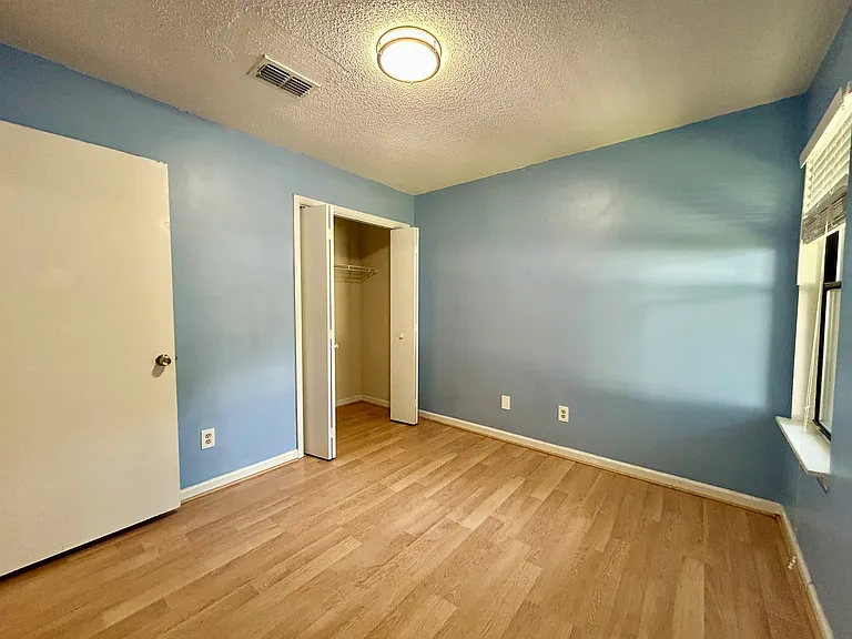 19 Briar Gate Ln — Photo 25