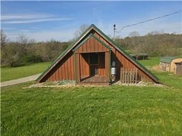 4815 Plum Creek Rd, Taylorsville, KY 40071