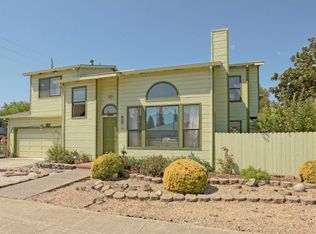 1040 Valota Rd, Redwood City, CA 94061