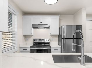 1302 Chestnut St APT 2, Everett, WA 98201