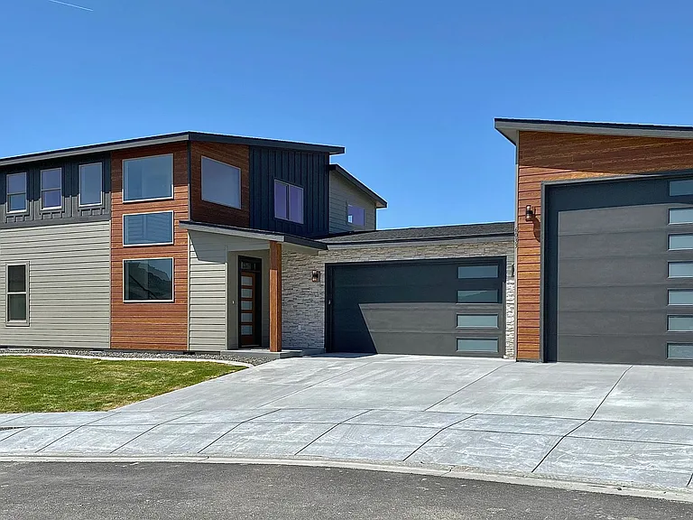 6033 W 30th Ave — Photo 1
