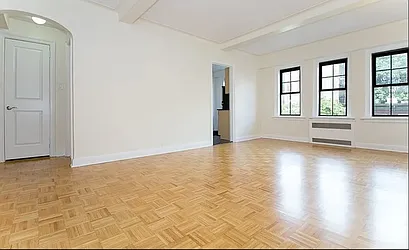 Rented by Manhattan Realty Group