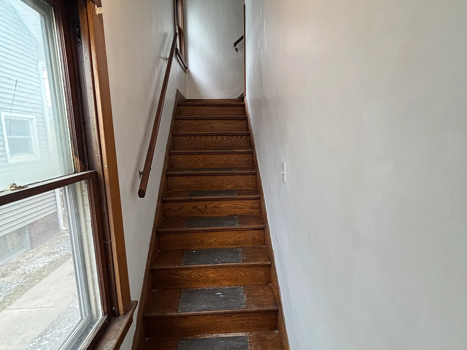 2 bed, 1149 sqft, $850 — Photo 2