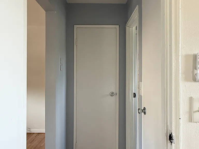 282 Main St #4 — Photo 6