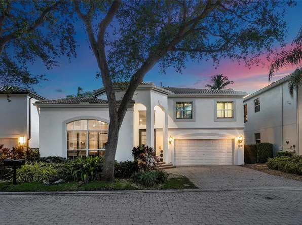 6631 NW 43rd Terrace, Boca Raton, FL 33496
