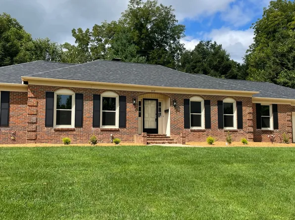 208 Eastover Dr, Frankfort, KY 40601