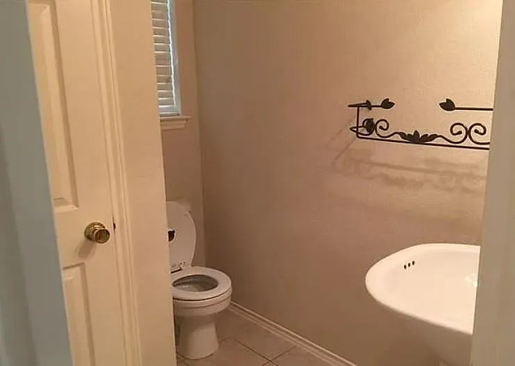 11217 Jockey Bluff Dr — Photo 12
