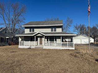 608 Olive St, Mankato, MN 56001