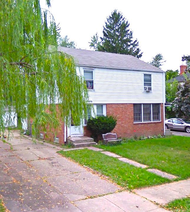 1st image of 14225 Rainbow Ave
