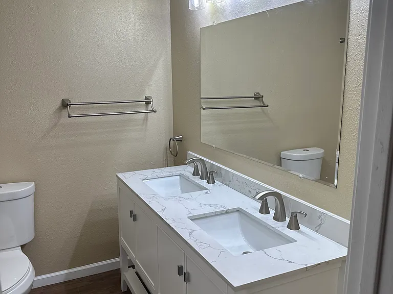 648 Bataan Dr SW — Photo 12