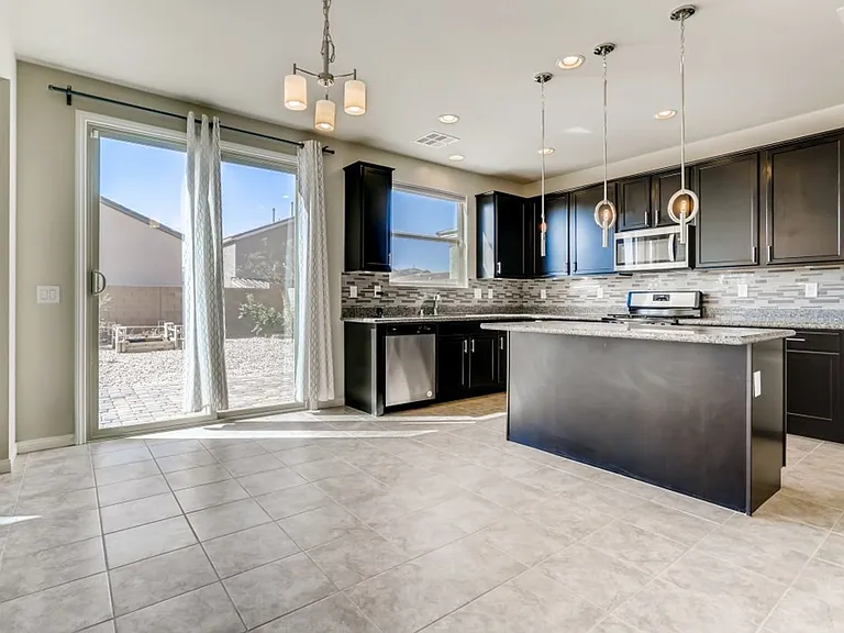 8963 Swaying Meadows Ct — Photo 10