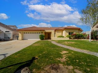 1355 Leopard Ct, Palmdale, CA 93551