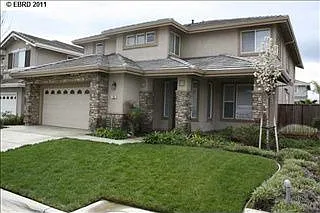 100 Cottage Grove Dr photo 1