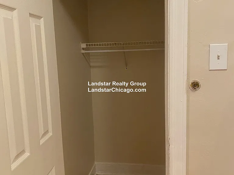 1370 W Estes Ave #1N — Photo 4