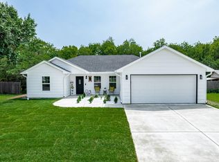 4413 Salem St, Wichita, KS 67220