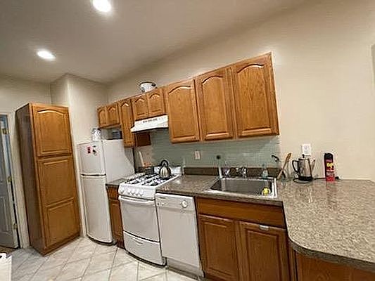 1st image of 30-05 42nd St #1F