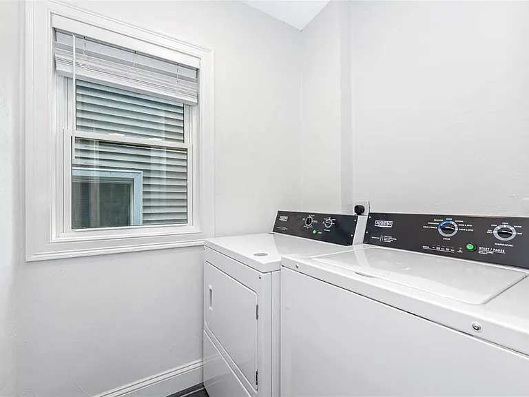 68 Winchester St #2 — Photo 30