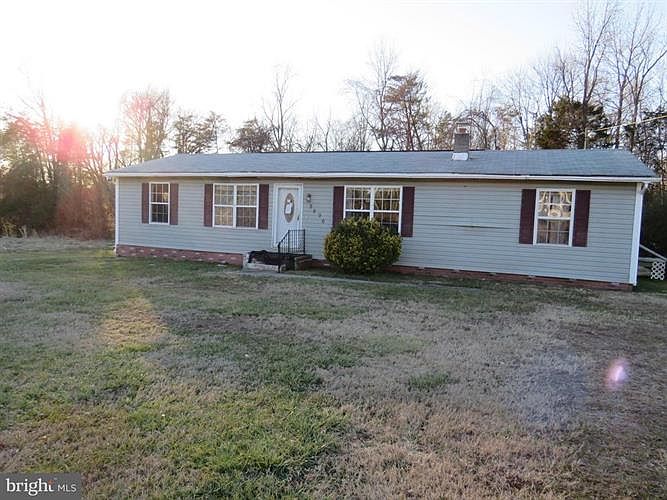 1st image of 9896 Wildwood Ct