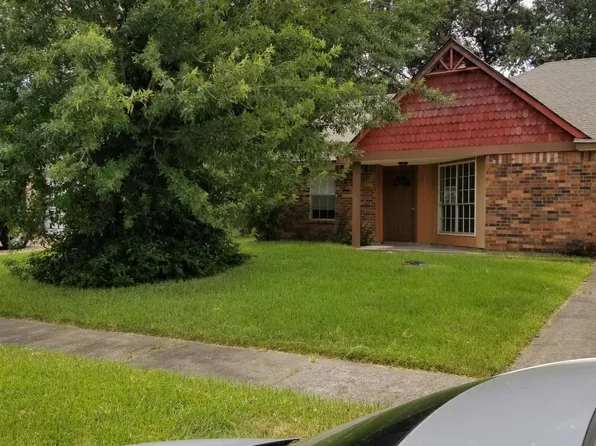 10823 Collingswood Dr, La Porte, TX 77571