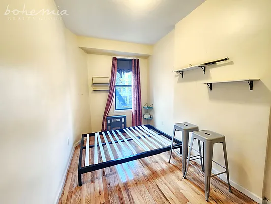 Rented by Bohemia Realty Group | media 4