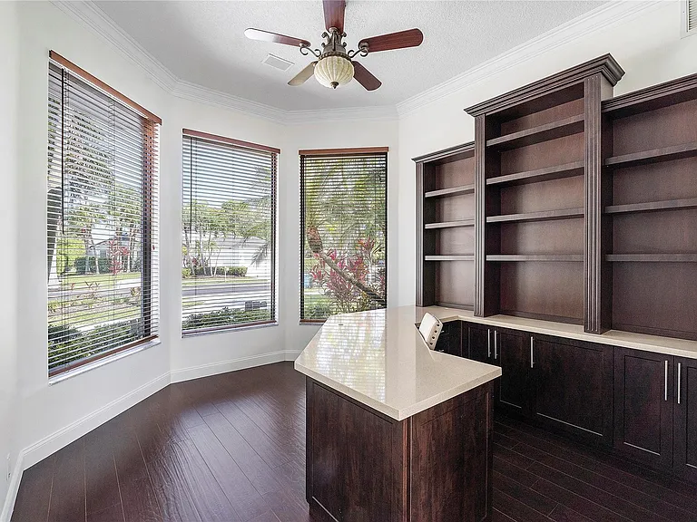 410 Sabal Way — Photo 29