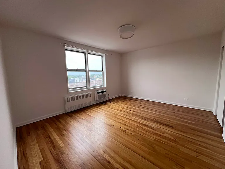 2900 Ocean Ave #6B — Photo 9