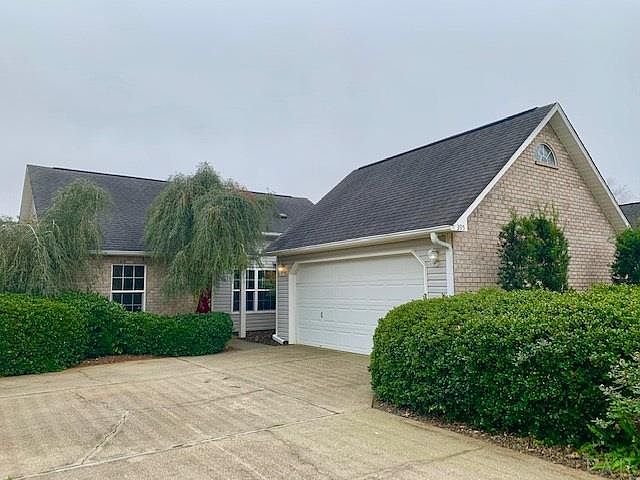 1st image of 395 Mirabelle Dr