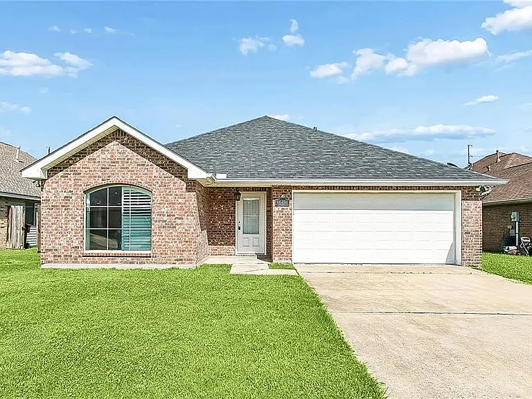 46496 Cote Ct — Photo 1