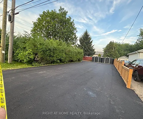 442 Broadway Ave #UPPER Photo 1
