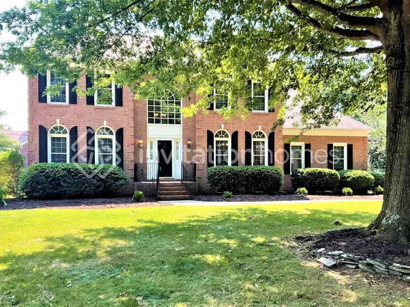 5633 Legacy Cir, Charlotte, NC 28277