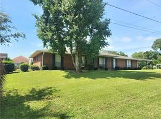 73 Whiterock Rd, Phenix City, AL 36869
