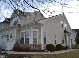 54 Dresner Cir, Upper Chichester, PA 19061
