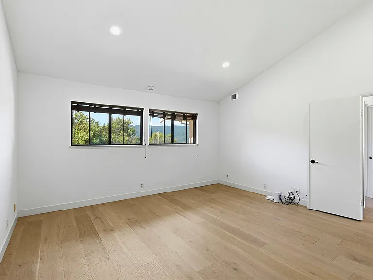 14 Calypso Ln — Photo 12
