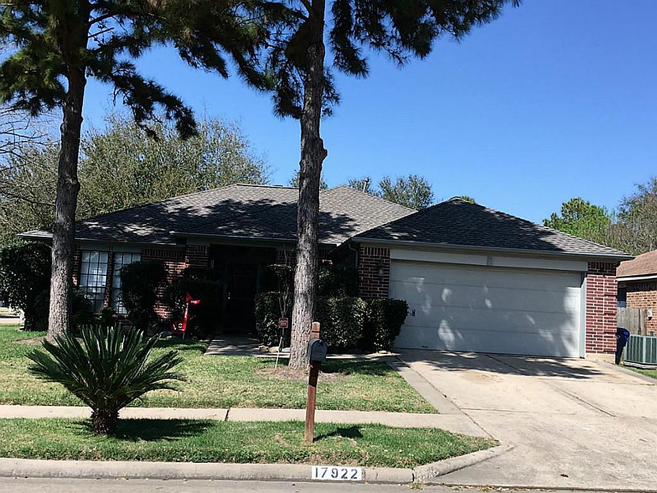 1st image of 17922 Autumn Hills Dr
