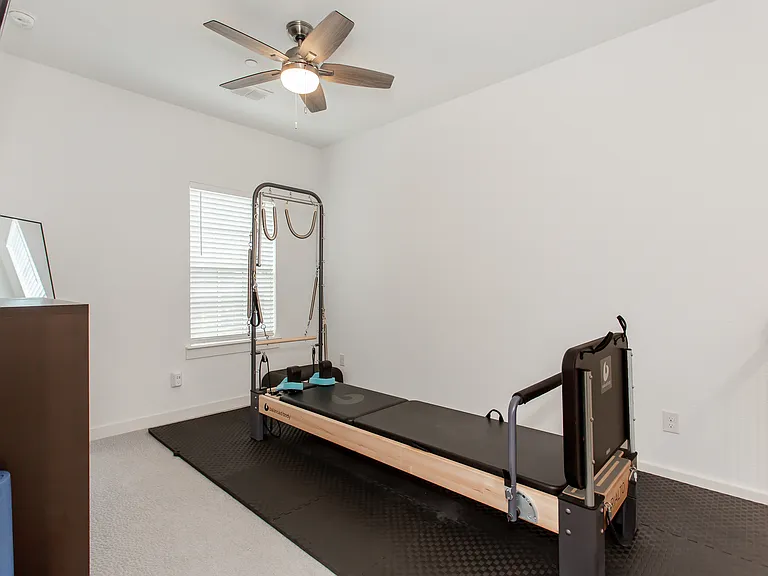 7667 Tiffany Dr — Photo 25