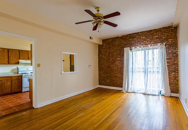 5121 S Ingleside Ave #3 — Photo 4